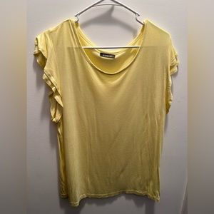 Yellow Venus Tee in size XL